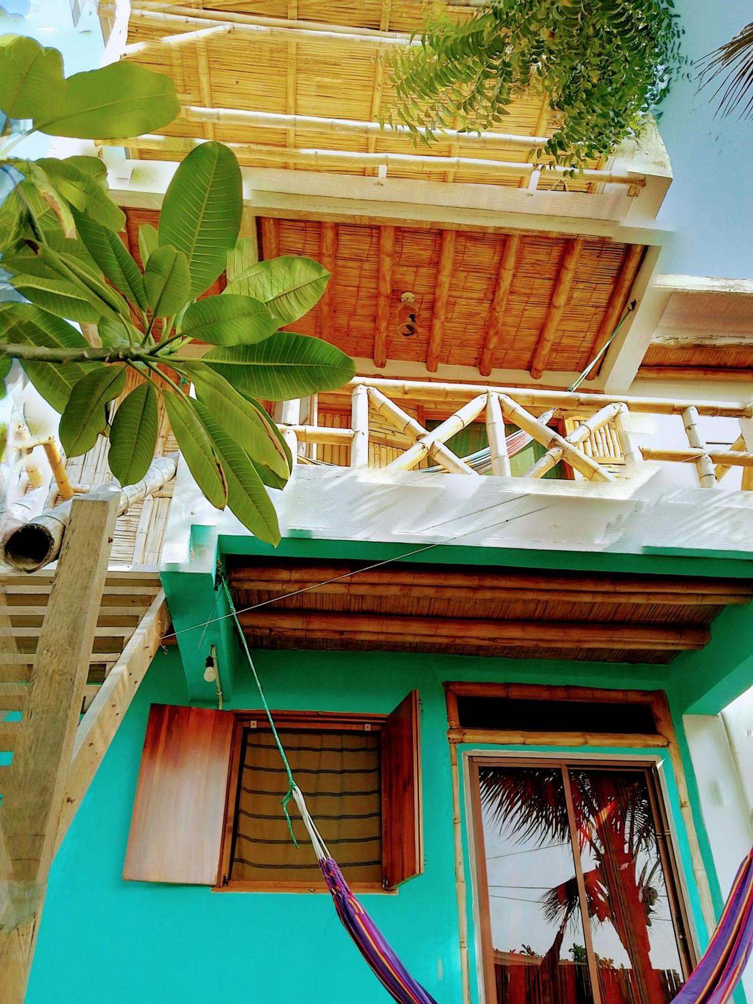 Hostal Puerto Engabao "El Surf Shelter" Номер фото