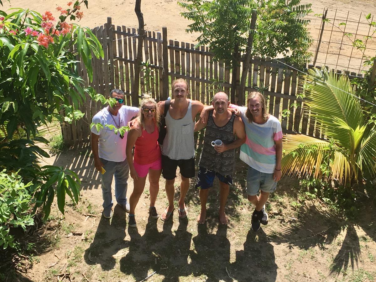Hostal Puerto Engabao "El Surf Shelter" Экстерьер фото