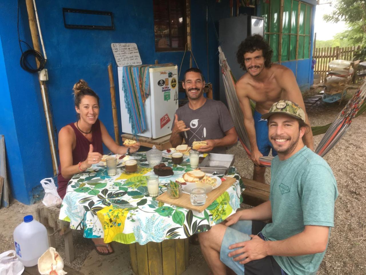 Hostal Puerto Engabao "El Surf Shelter" Экстерьер фото